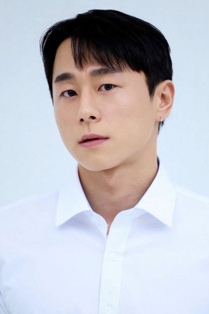 Lee Dojin